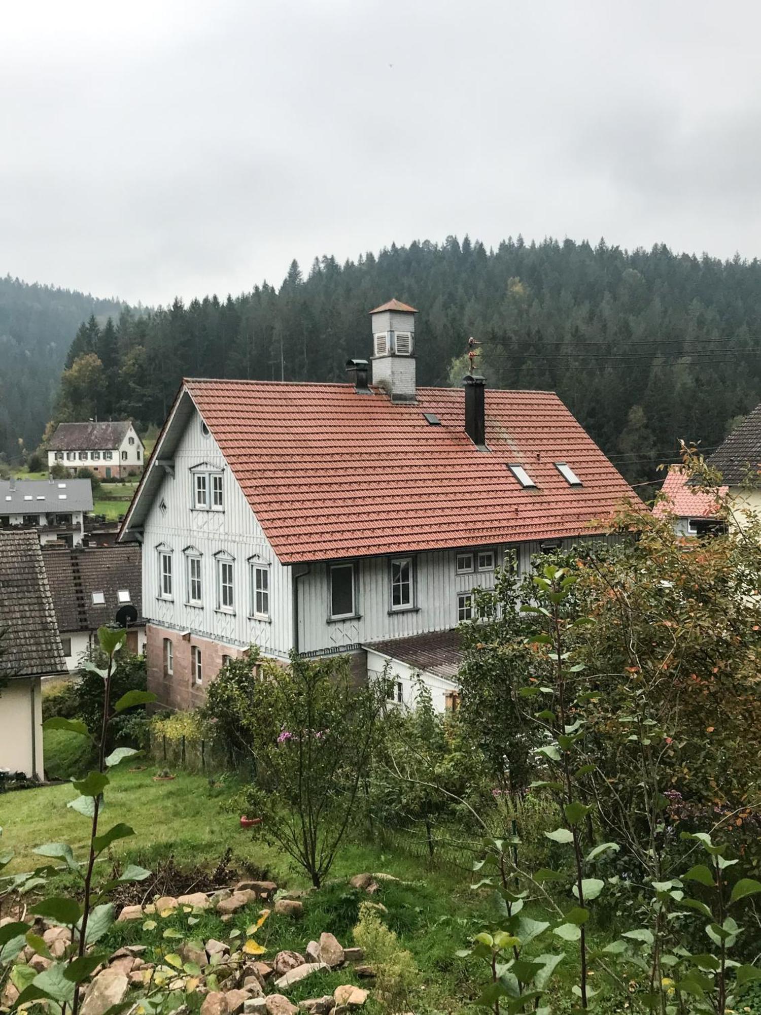 Das Schulhaus Enzklösterle Eksteriør billede